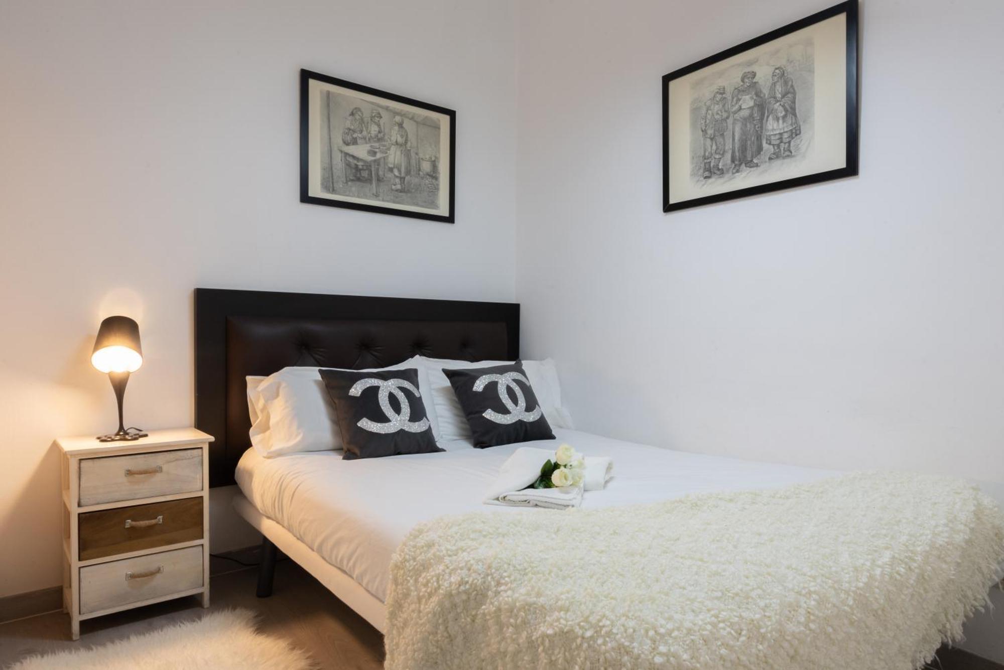 Apartamentos Day Madrid Gran Via Centro Sol Malasana Buitenkant foto