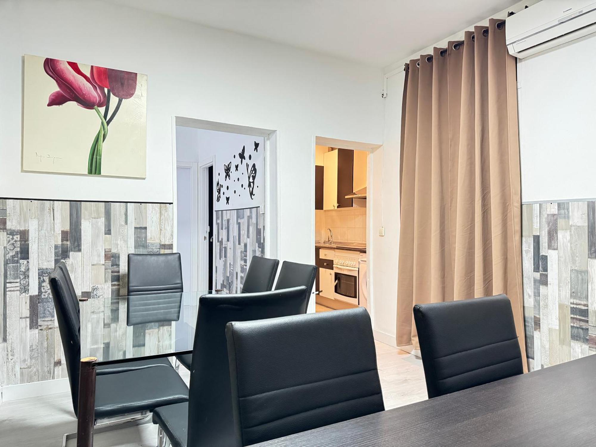 Apartamentos Day Madrid Gran Via Centro Sol Malasana Buitenkant foto