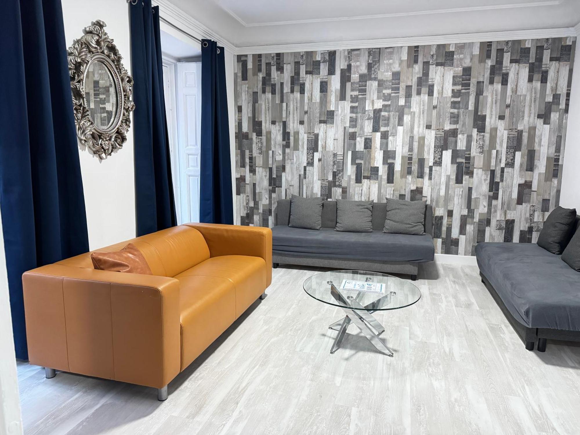 Apartamentos Day Madrid Gran Via Centro Sol Malasana Buitenkant foto