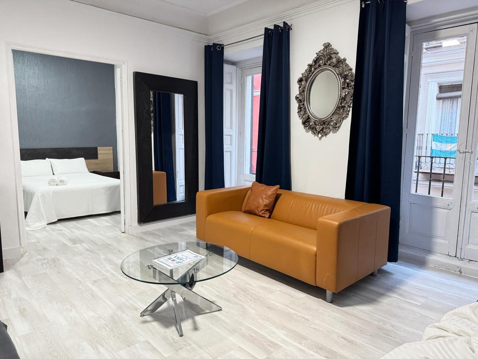 Apartamentos Day Madrid Gran Via Centro Sol Malasana Buitenkant foto